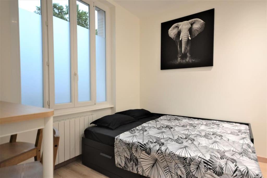 Studio En Residence Privee A Βιλερμπάν Εξωτερικό φωτογραφία